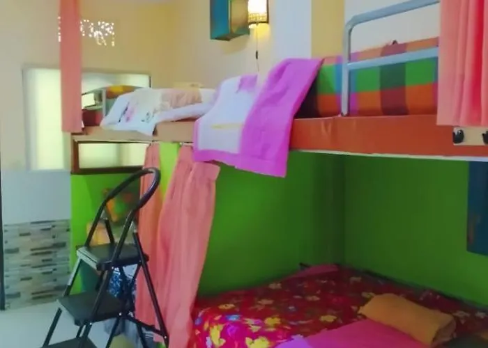 Greenview Backpacker Hostel